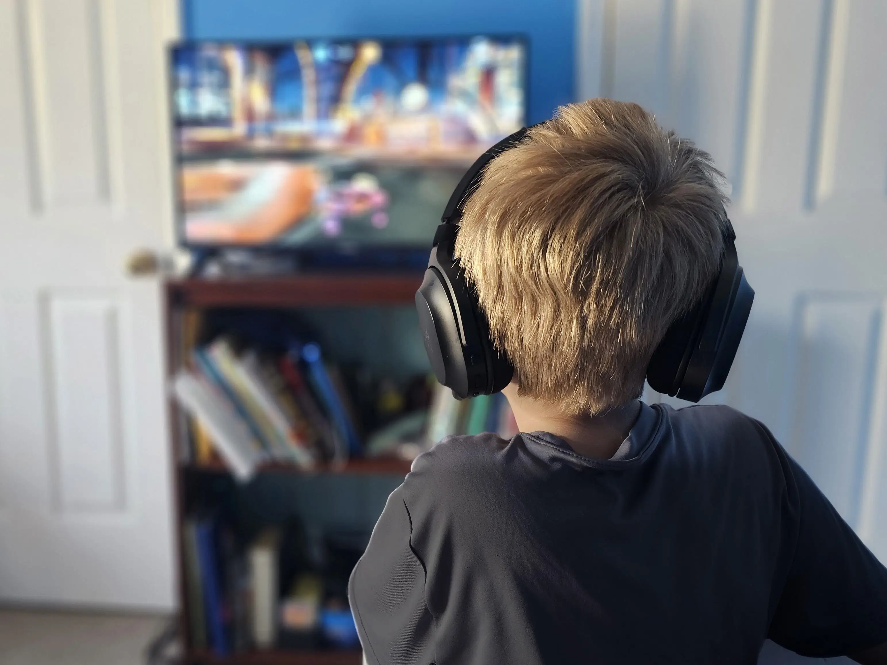 Kid playing videogames