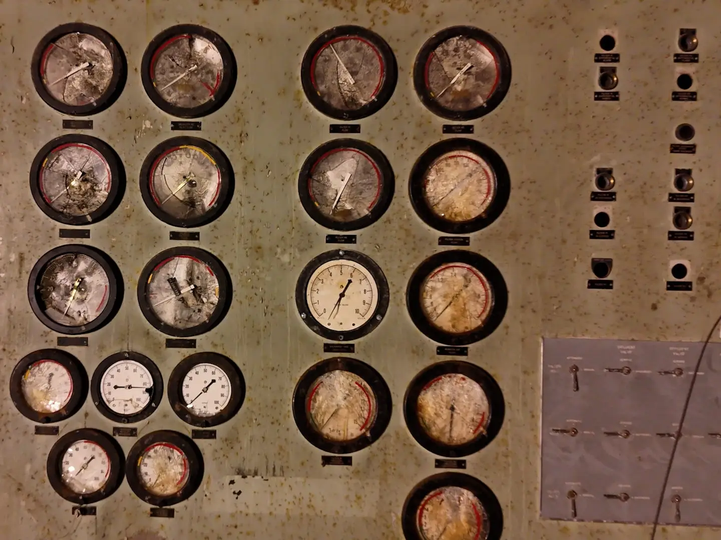 Halik said he would install small nuclear reactors for power.