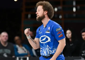 At 18, I was managing a Wendy’s. Years later, I earned a record $496,900 in a single bowling season.