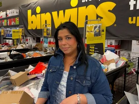 Woman posing at Bin Wins