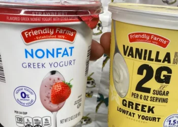 I’m a dietitian married to a personal trainer. Here are 10 of our favorite groceries to buy at Aldi.