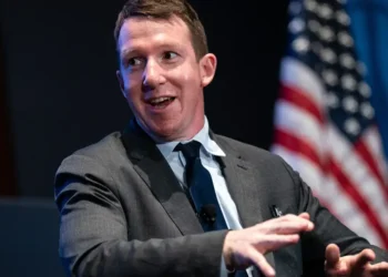 An Anthropic cofounder’s advice on what to study in college