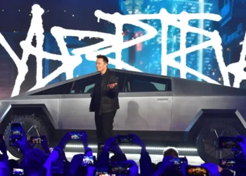 Electric pickups were supposed to be the future. Now they’re stalling.