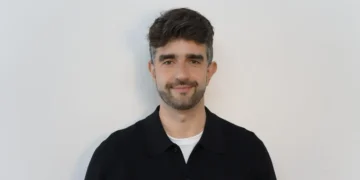 This new app uses AI to help you catalog and make new memories with your closest friends