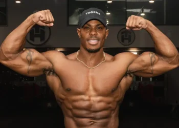 A strength training expert, who runs the ‘hardest workout in NYC,’ shares 3 moves to build muscle fast