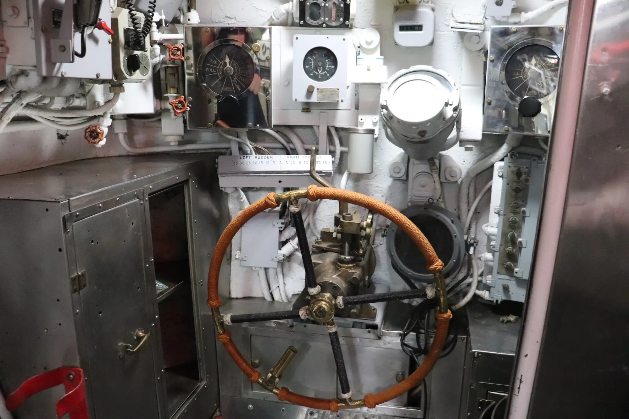 The main helm in the conning tower on the USS Torsk.