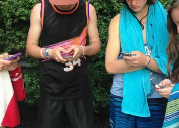 Shocking: Parents think their teens spend too much time on TikTok, a new study reveals