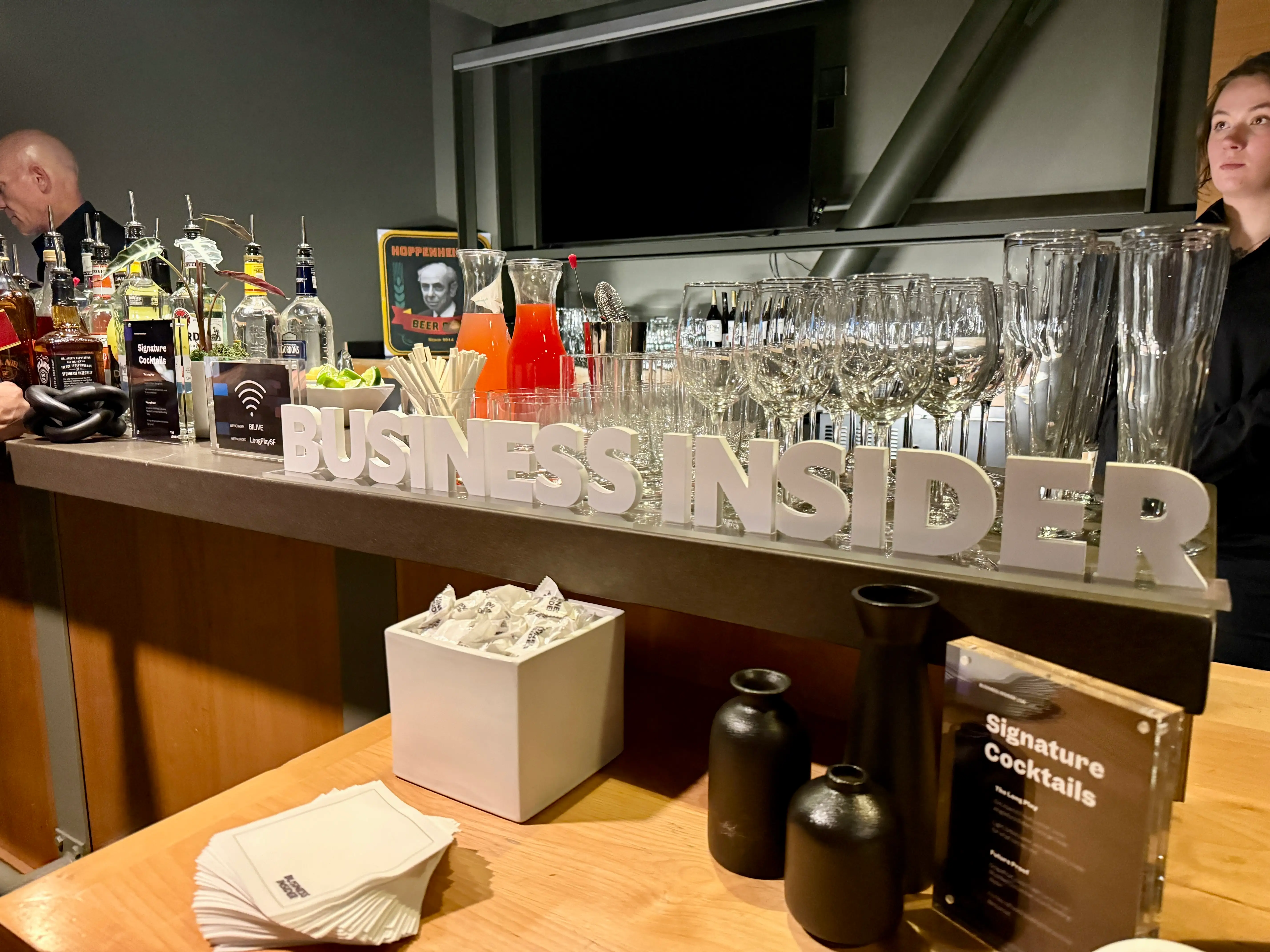 Business Insider logo