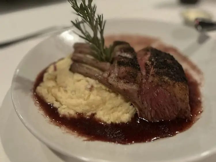 St. Elmo Steak House