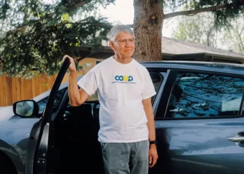 I drive for a ride-hailing cooperative for extra cash instead of Uber or Lyft