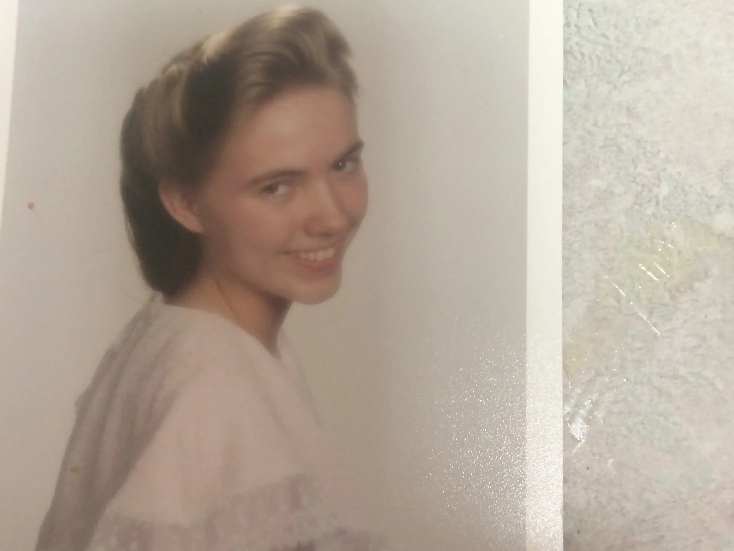 Old photo of a young Briell Decker