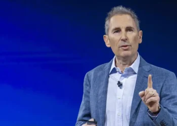 Amazon’s AI boom is creating a mess of duplicate tools and data inside the company