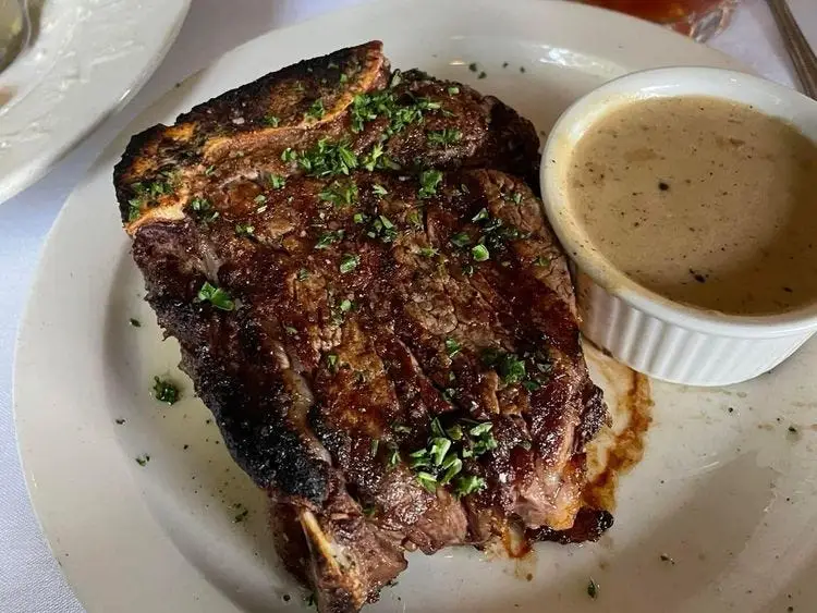 Folks Folly Prime Steakhouse