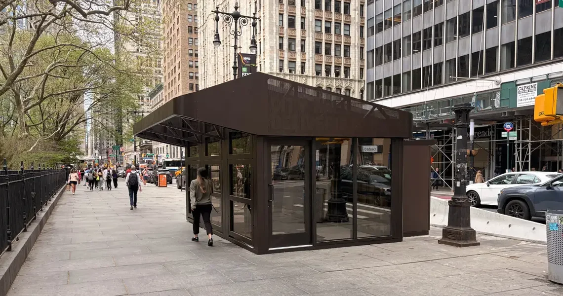 NYC’s first rest area for delivery workers isn’t open 10 days after a flashy ribbon-cutting. I dug into why.