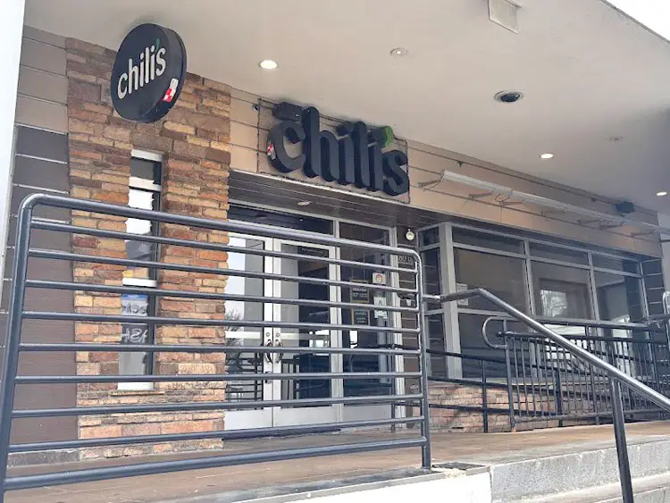 The exterior of a Chili's restaurant.