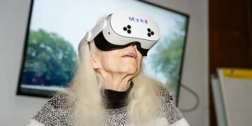 She fell in her 80s and lives in a nursing home. A VR headset is giving her hope.