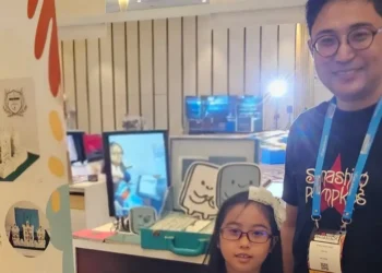 My 8-year-old and I vibe-coded an app in 3 hours. AI is moving fast, so I figured it’s better to start her early.