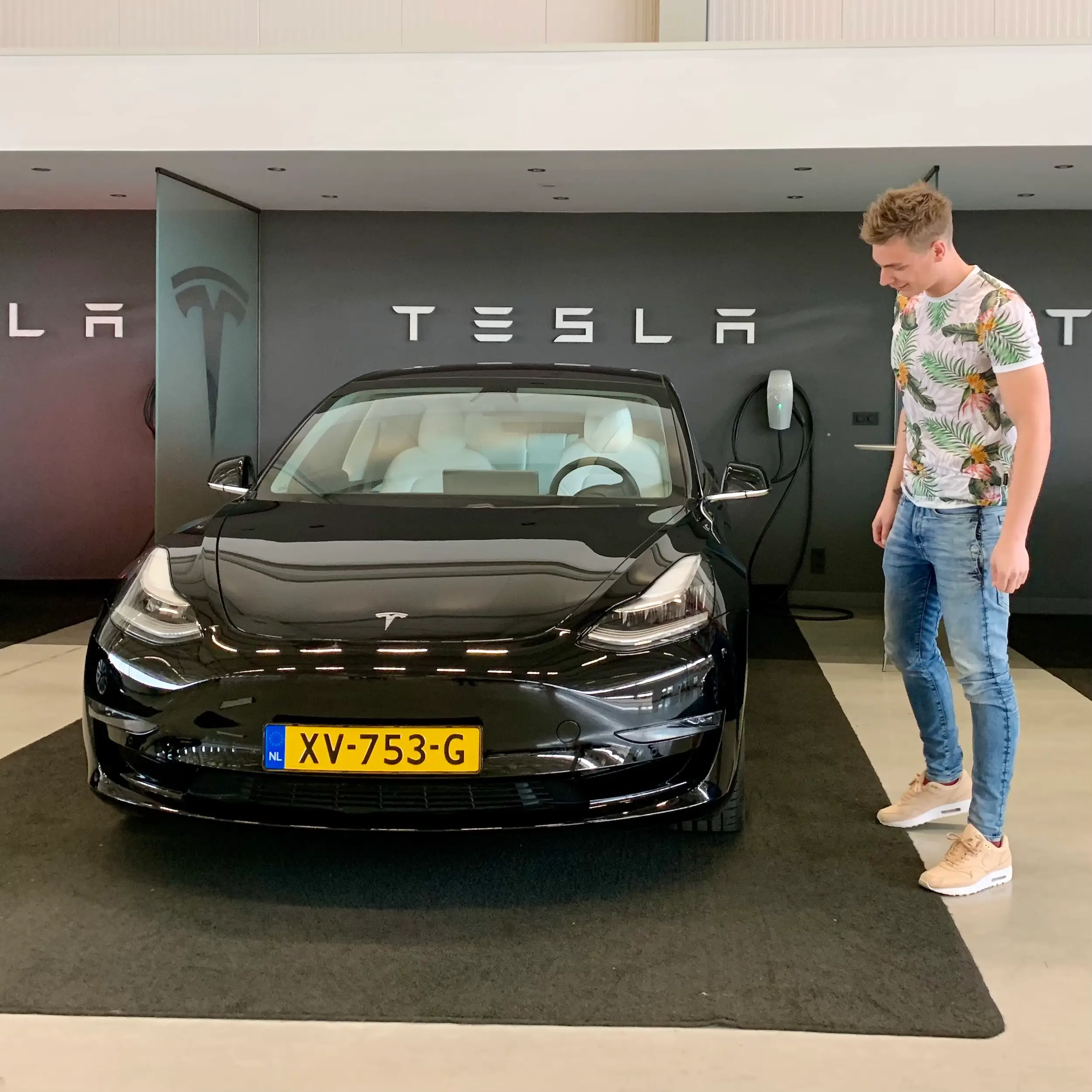 Mischa Sigtermans Tesla