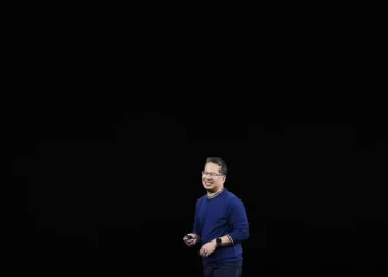 An Apple exec who retired after 31 years shared the nostaglic checklist from his last day