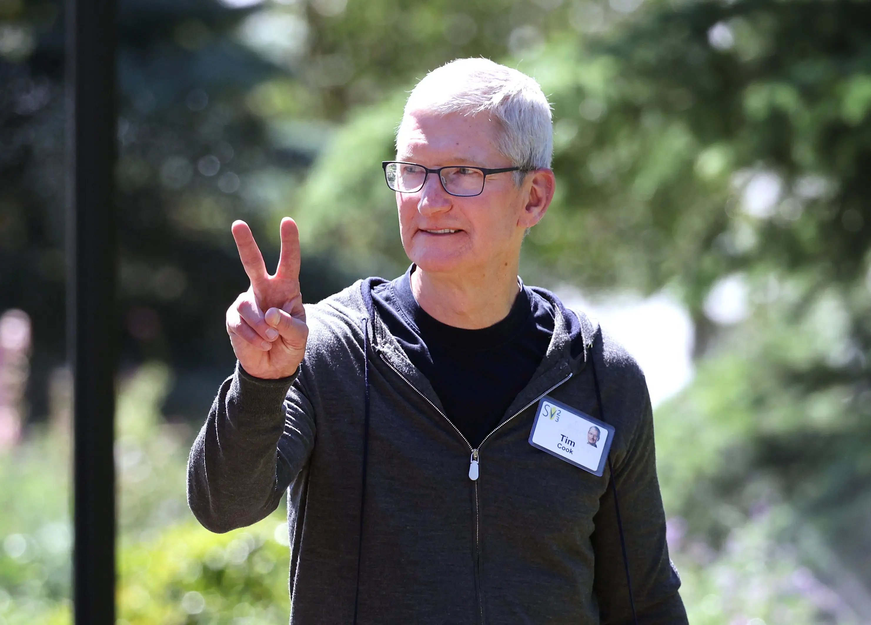 Tim Cook