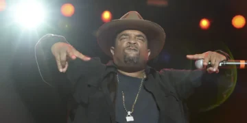 We like big bubbles and we cannot lie