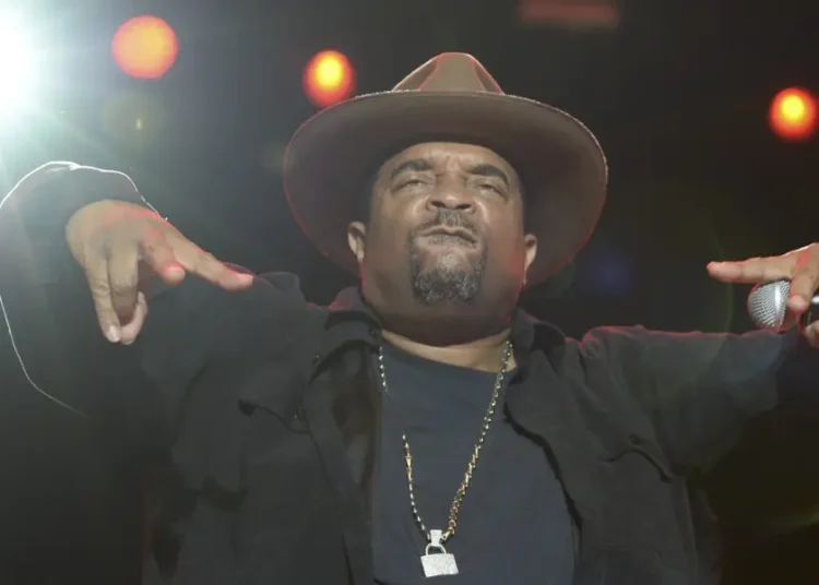 We like big bubbles and we cannot lie