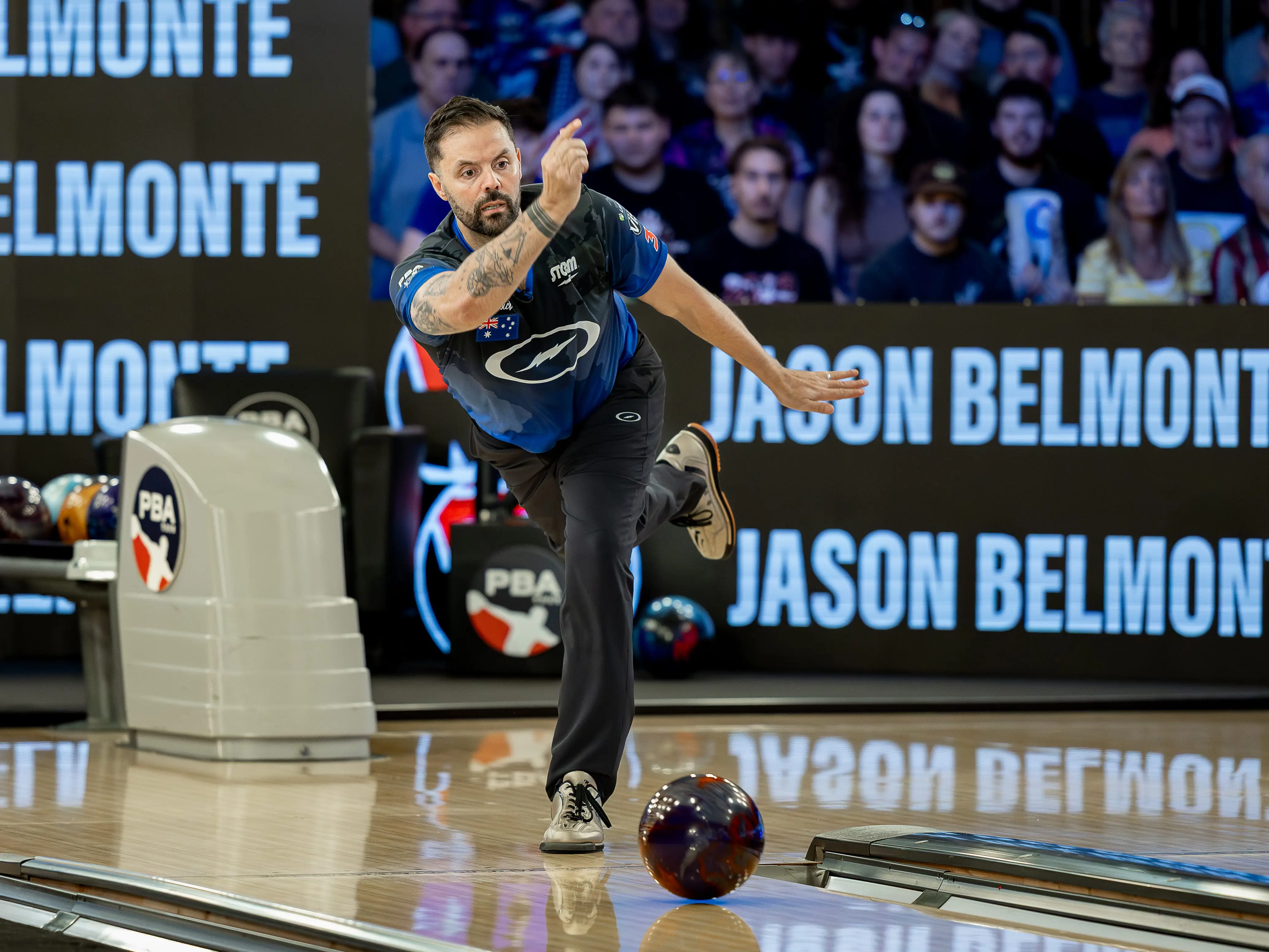 Jason Belmonte bowling