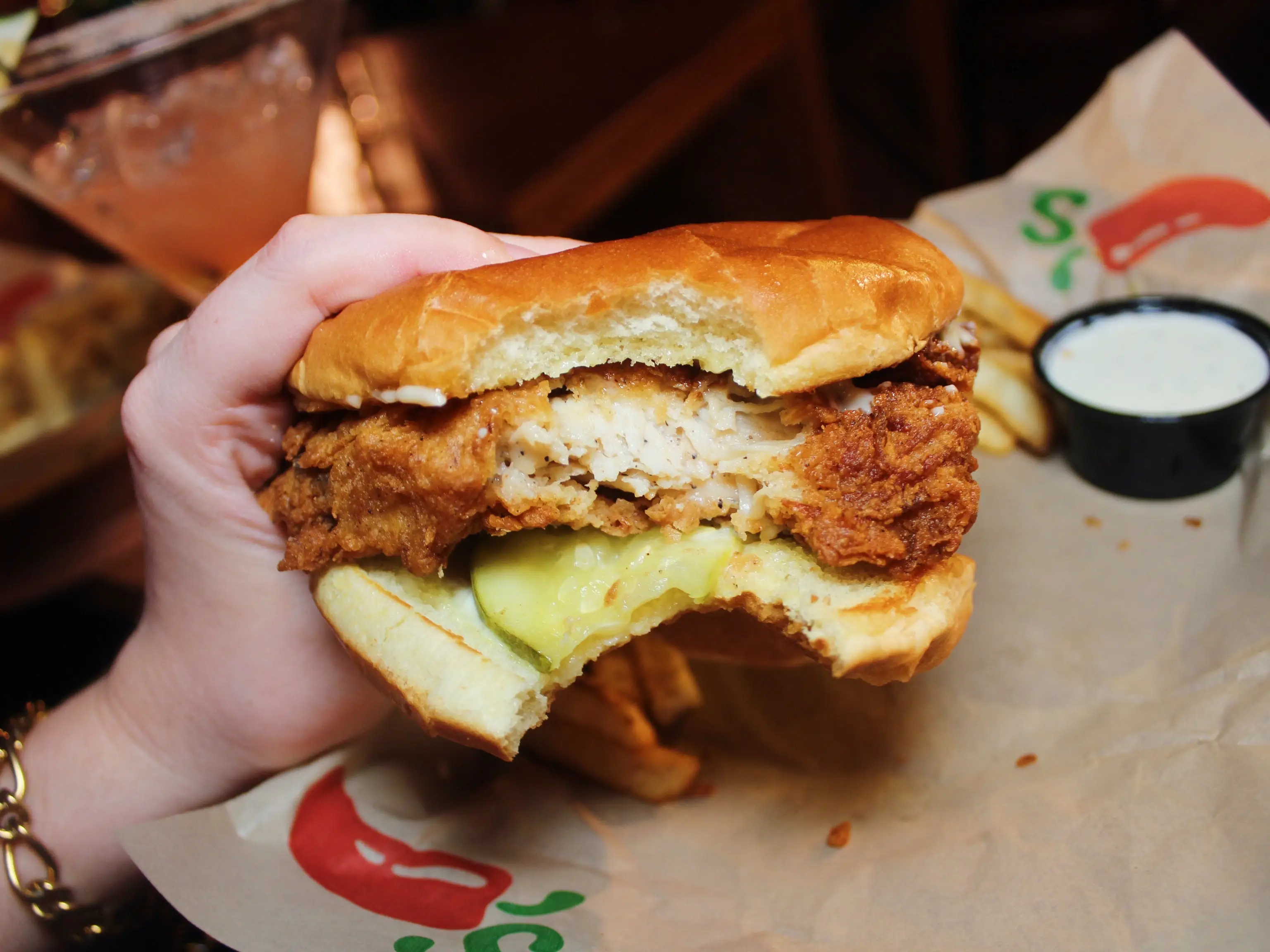 chilis big crispy chicken sandwich