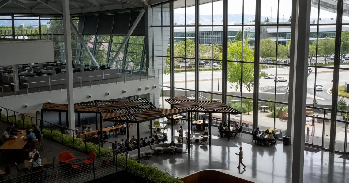 A coder used AI to rank which tech companies offer the best food at work. Check out the winners.