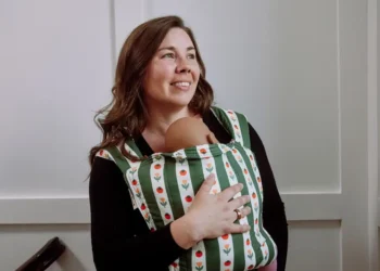 I was frustrated by every baby carrier on the market. So I built my own — and grew 2,200% in the last three years.