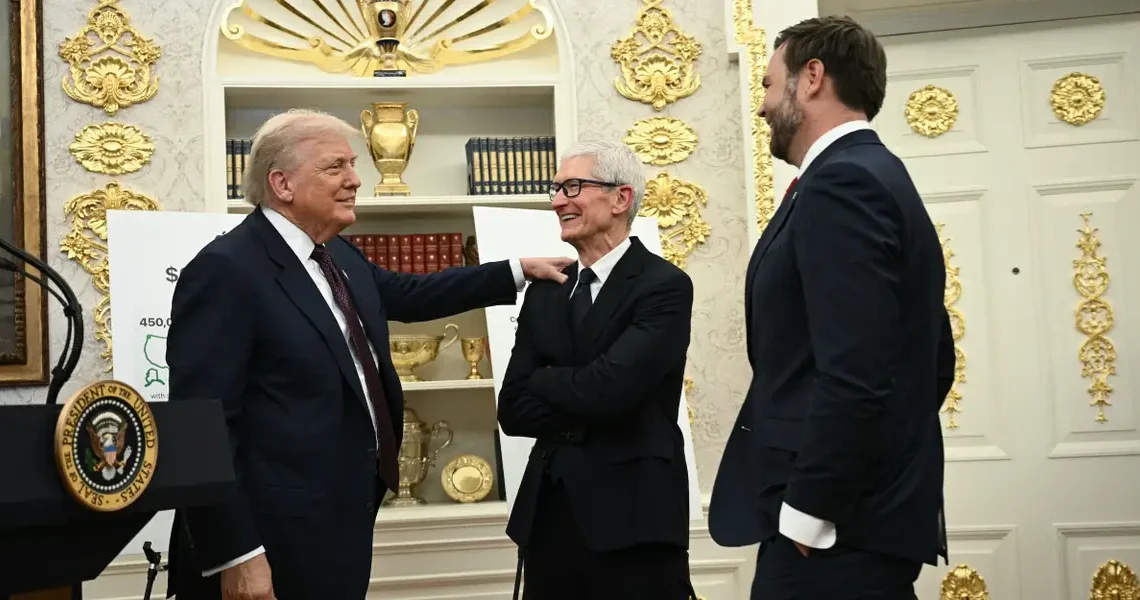 Apple isn’t losing its Trump whisperer