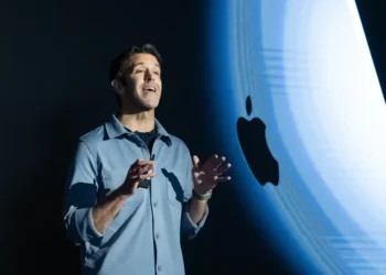 Apple’s CEO pick is a bet on hardware in the AI age