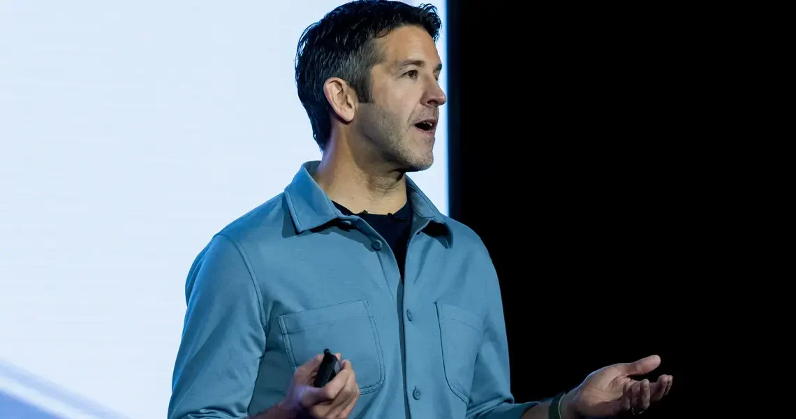 New Apple CEO John Ternus is inheriting a pressure cooker