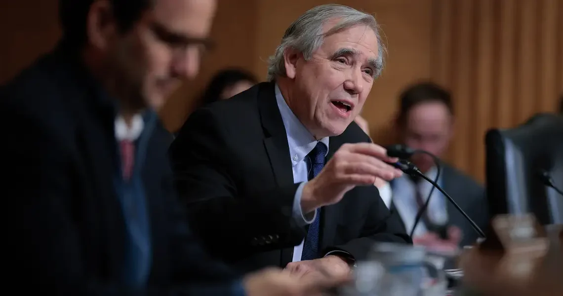 Student-loan borrowers kicked off Biden’s affordable repayment plan need more time to prep for higher bills, lawmakers say