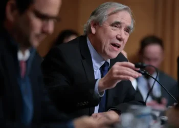 Student-loan borrowers kicked off Biden’s affordable repayment plan need more time to prep for higher bills, lawmakers say