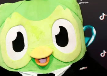Duolingo dials back its ‘unhinged’ marketing