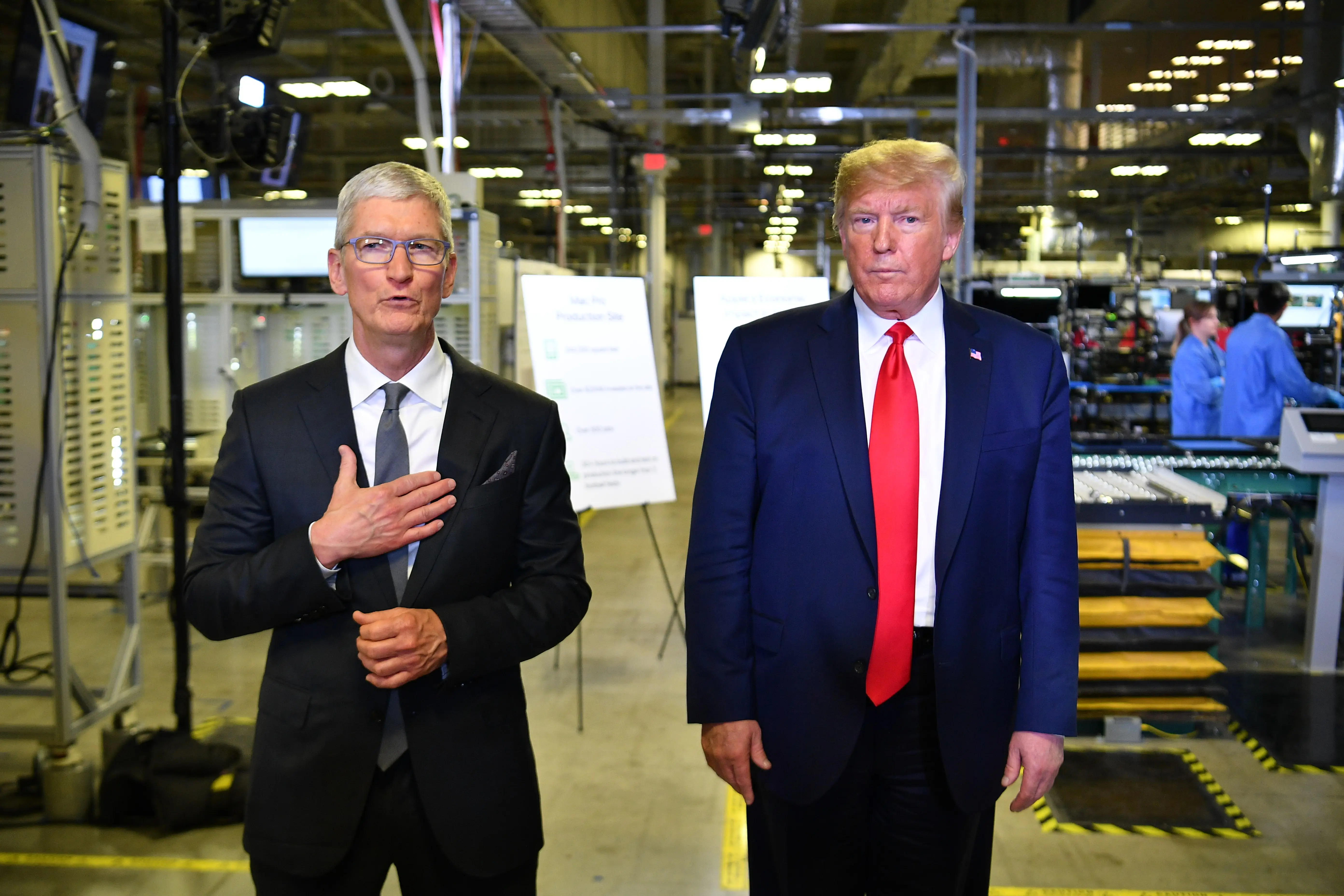 Tim Cook and Donald Trump at an Apple manufacturing plant in Texas, 2019