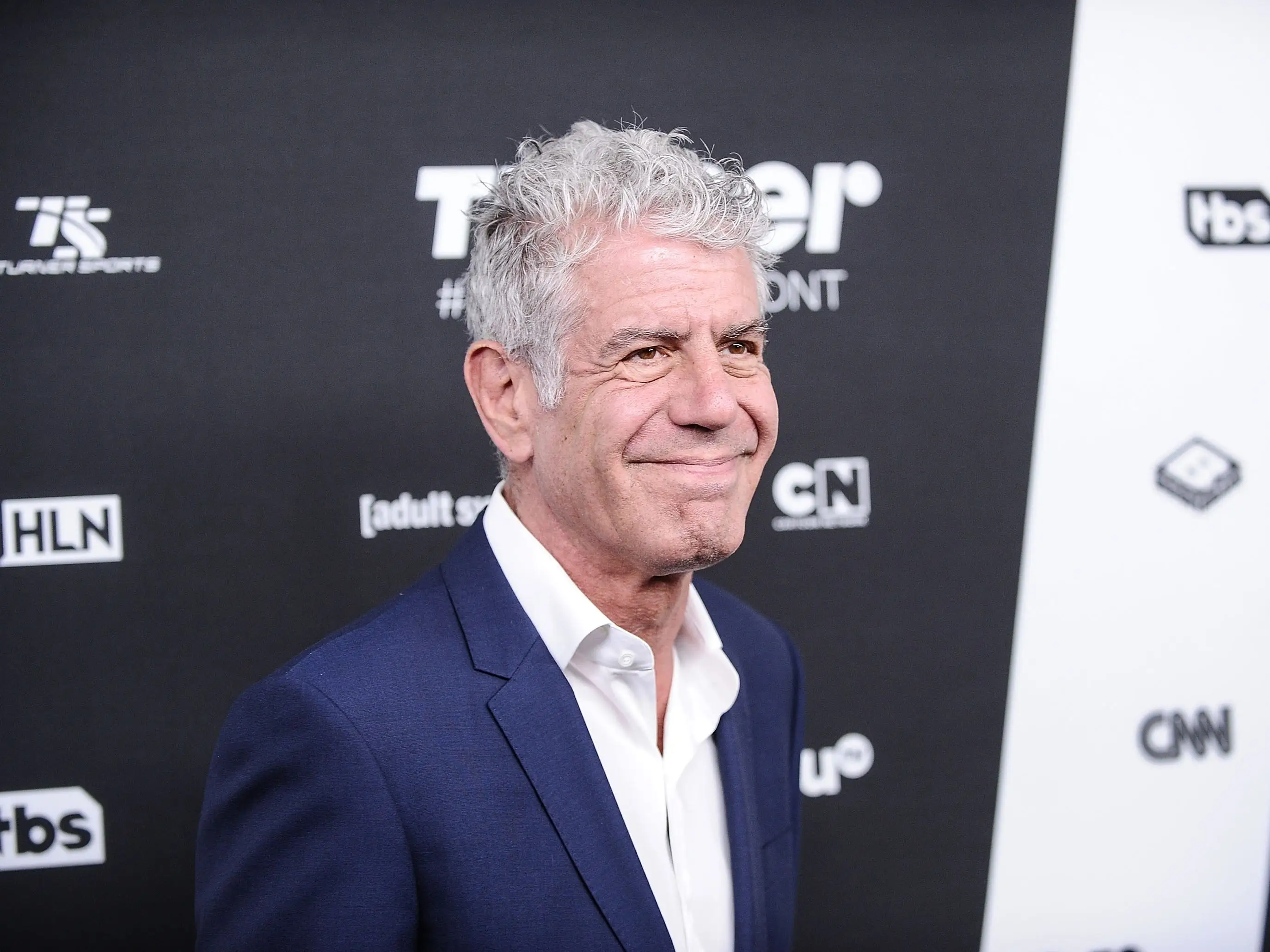 Anthony Bordain smiling for a photo.