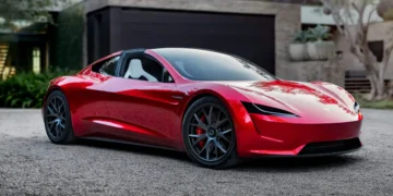 Elon Musk pushed back the launch of the Tesla Roadster. Again.
