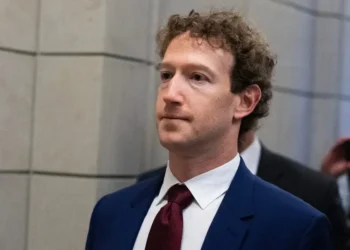 Meta is laying off 10% of its entire staff next month. Read the full memo it just sent.