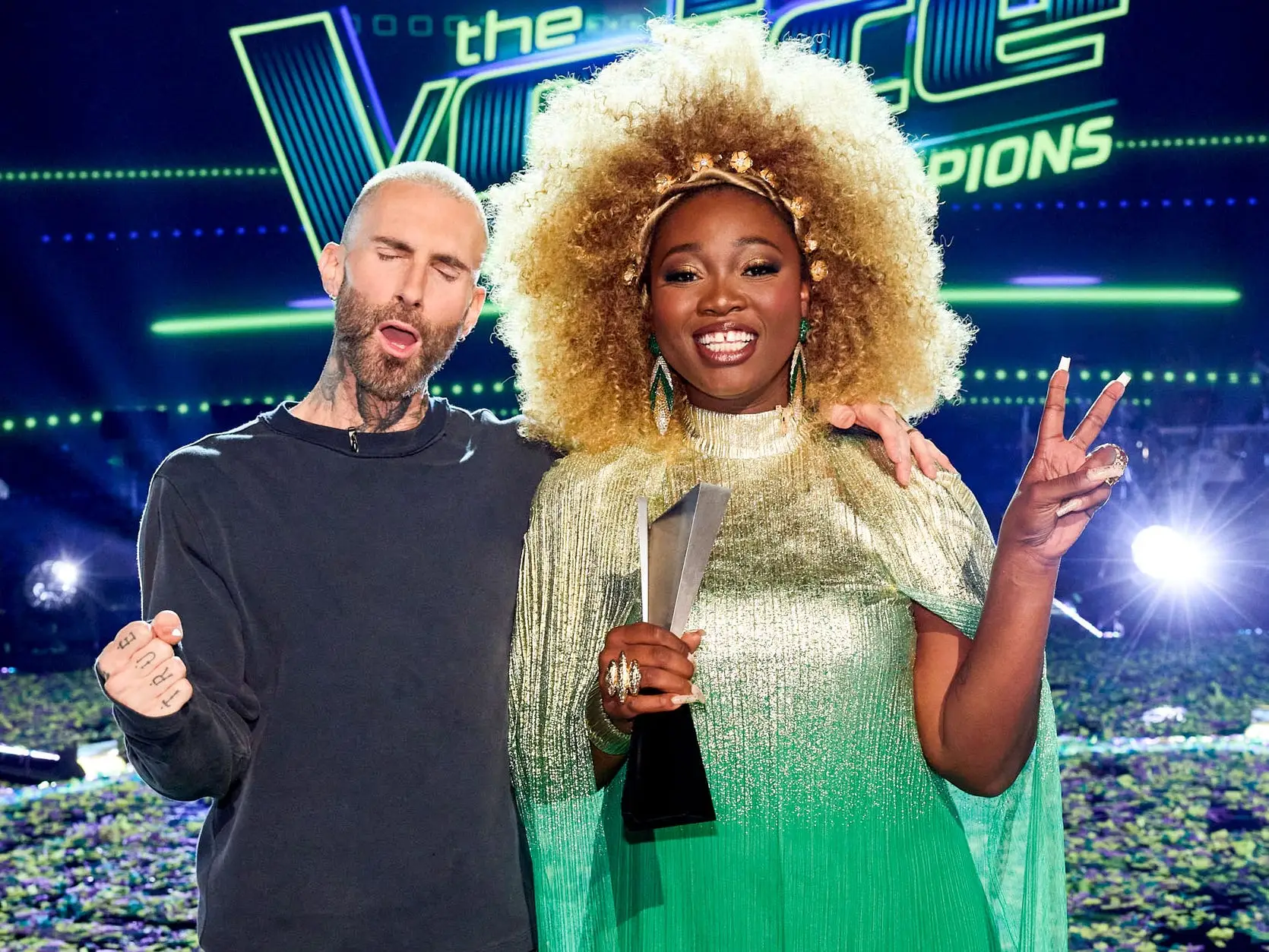 Adam Levine and Alexia Jayy after she won season 29 of 