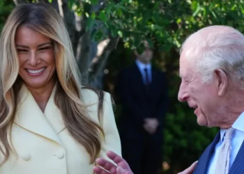 Melania Trump ditched her neutral wardrobe and embraced one of spring’s biggest trends to greet King Charles and Queen Camilla