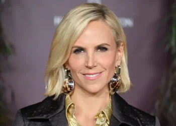 Tory Burch says she would ‘never trade off’ being a good mom while building her company — but something had to give