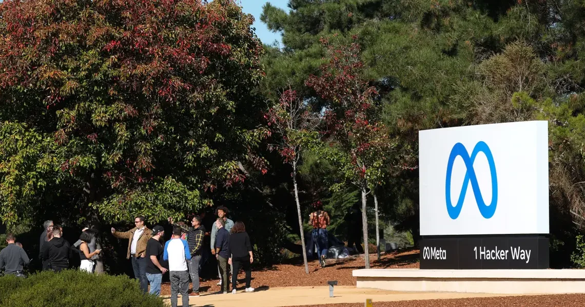 Ex-Meta manager says just 2% of engineers are winning the AI era