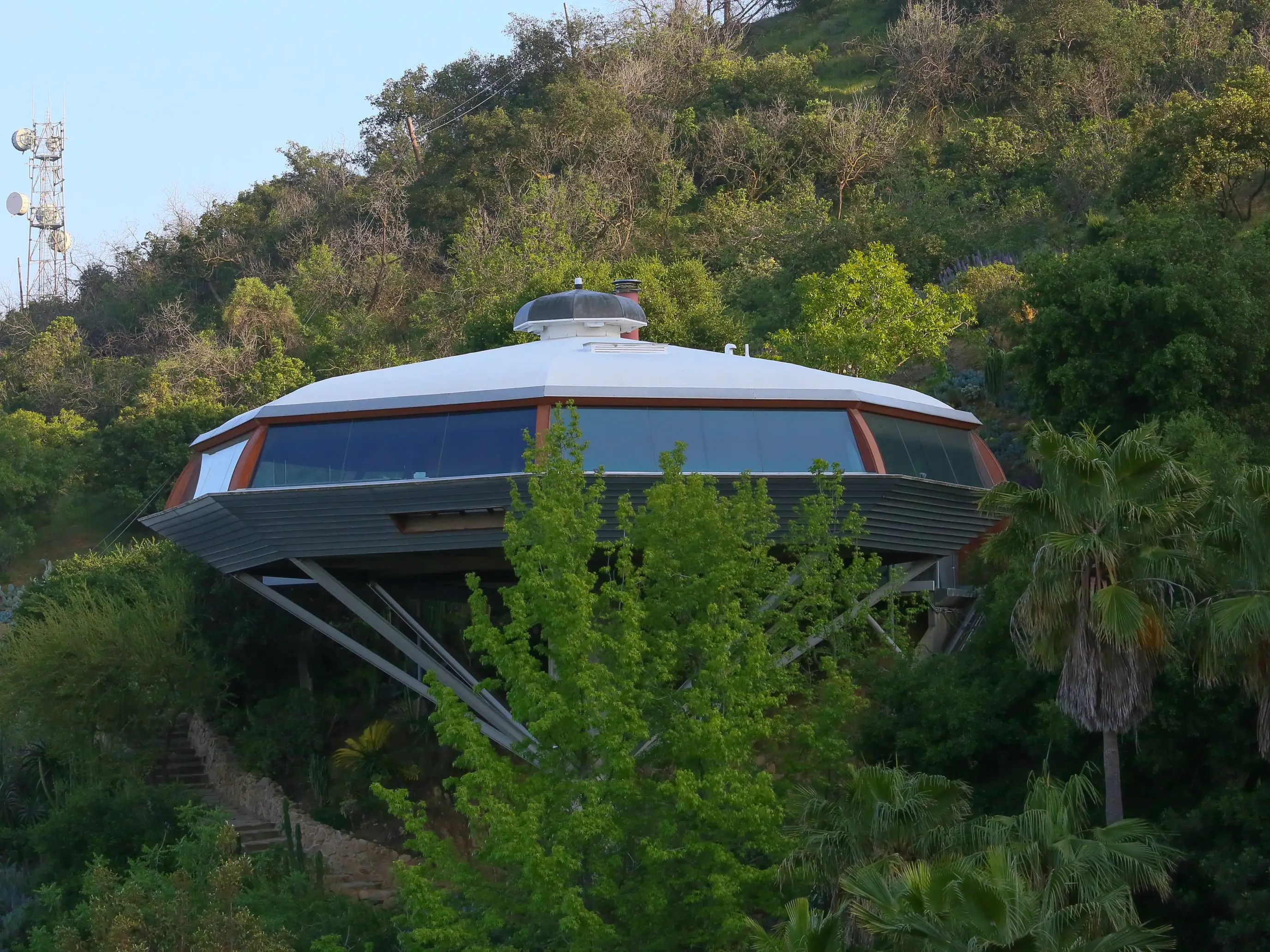 Chemosphere House designed by Taylor Lautner in 1960 on April 03, 2017