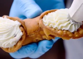 Making 300,000 cannolis a year by hand