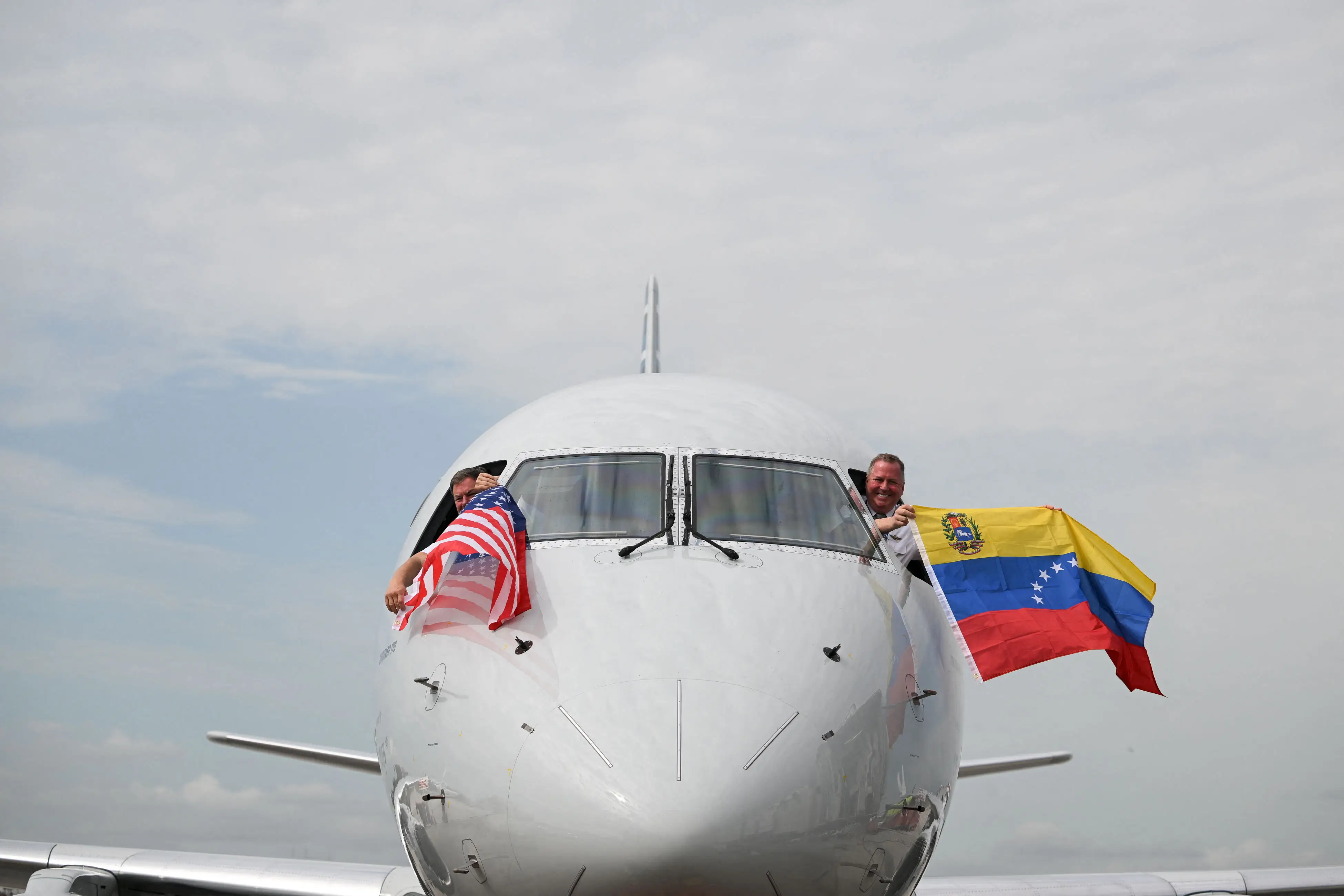 E175 that flew to Caracas.