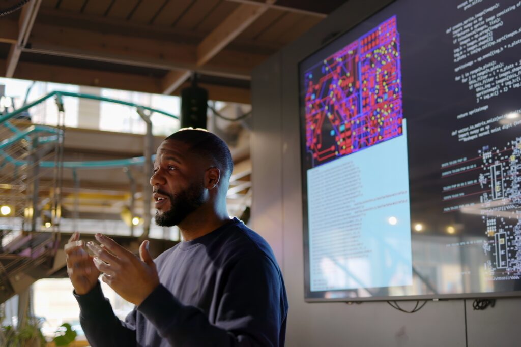 How the complexity of your job may affect dementia risk