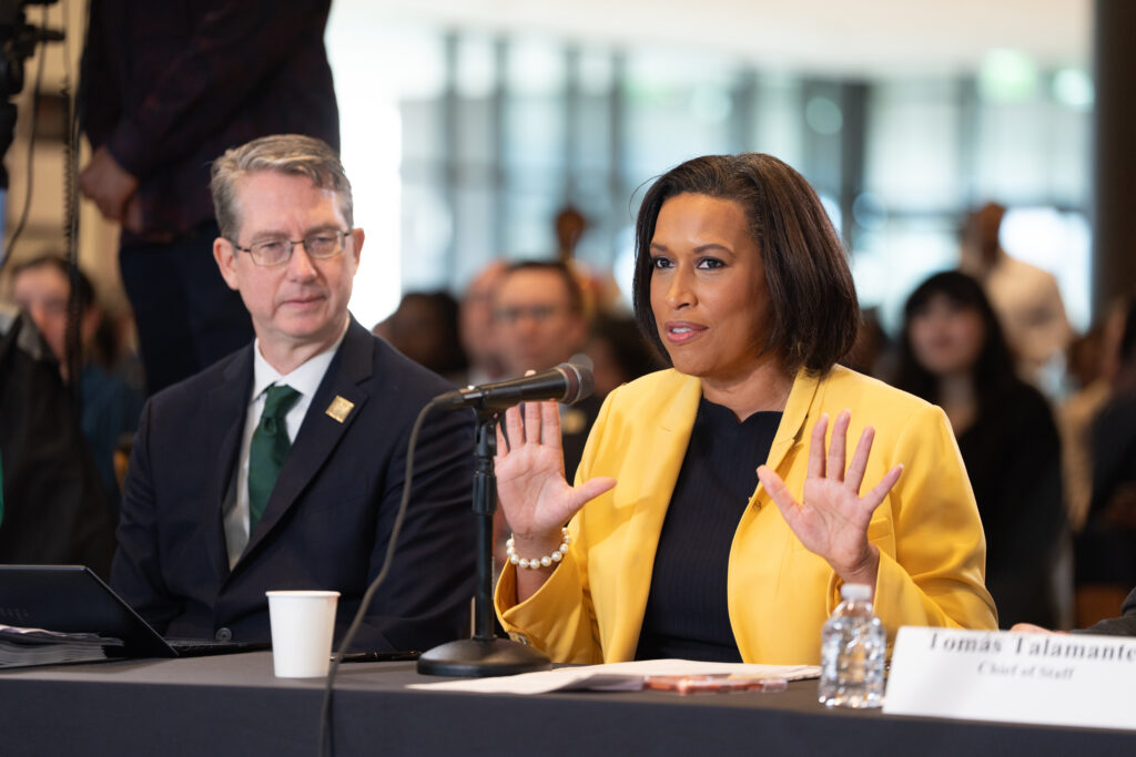 D.C.’s economy shrank by 8.3 percent in the fourth quarter