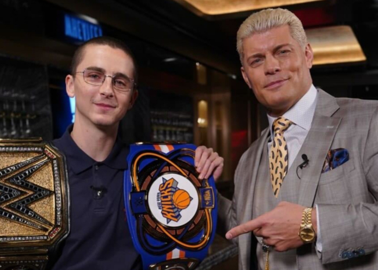 7 Unexpected Celebrities Who Are Obsessed With Pro Wrestling